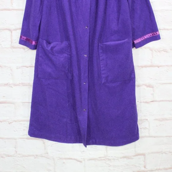 *Vintage Appel Womens Purple Polyester Snap Button Front Pockets Robe Size - Picture 3 of 8